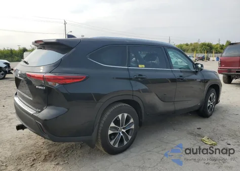 2020 Toyota Highlander Hybrid Xle z USA, uszkodzony, nr VIN 5TDHBRCH9LS513266